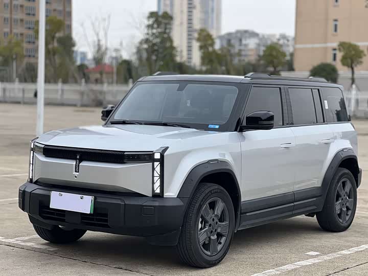 Chery iCar 03