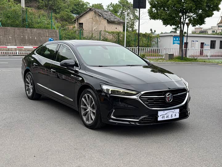Photo 2 - Buick LaCrosse
