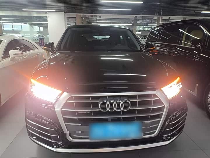 Audi Q5L 2020 2020款 改款 40 TFSI 荣享时尚型