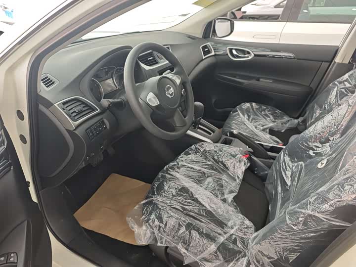 Nissan Sylphy 2026 2026款 经典 1.6L CVT安心版