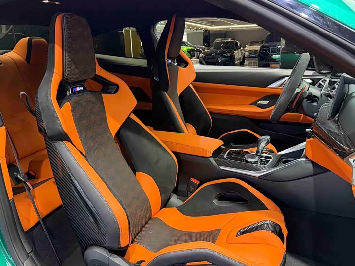 BMW M4 2024 2024款 M4双门轿跑车 雷霆版