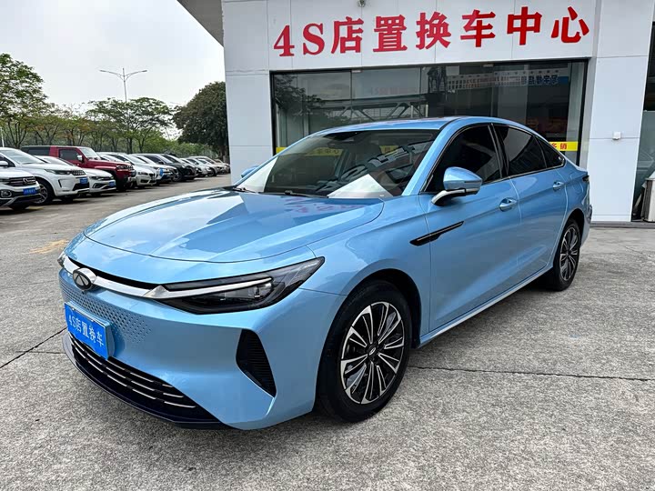 Chery Fulwin A8