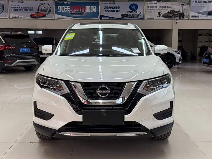 Nissan X-Trail 2025 2025款 荣誉 2.0L 两驱领先版