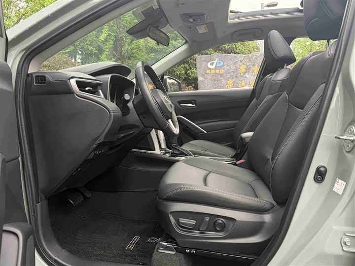 Toyota Corolla Cross 2022 2022款 2.0L 旗舰版