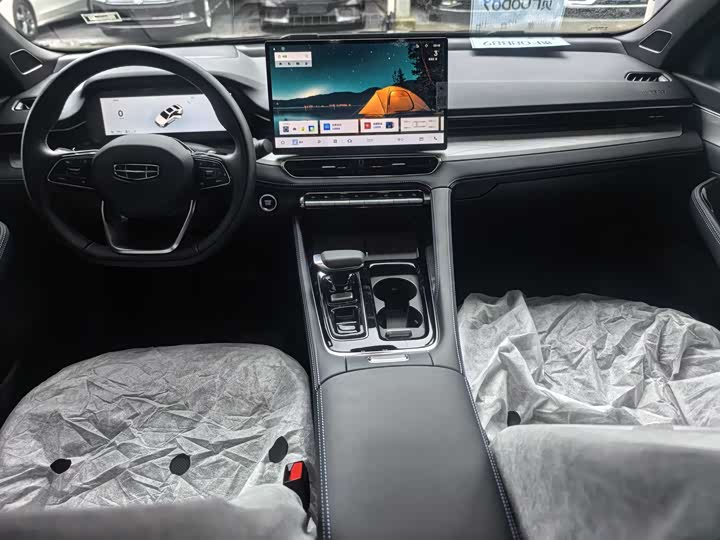 Фото 6 - Geely Preface