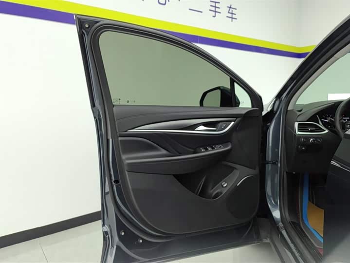 Фото 7 - Buick Enclave