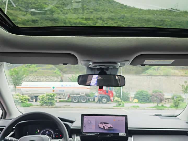 Toyota Corolla 2024 2024款 1.8L 智能电混双擎 精英版