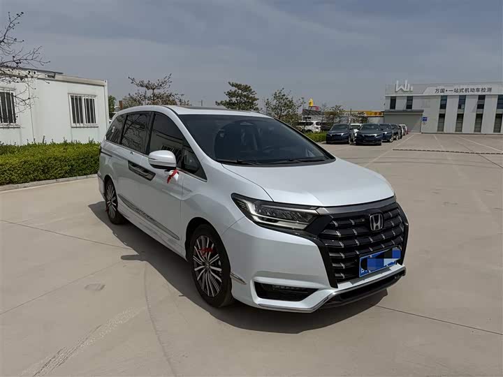 Honda Elysion 2024 2024款 2.0L e:HEV 豪华版