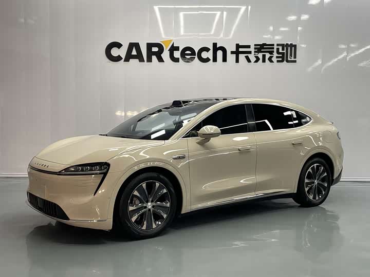 Luxeed R7