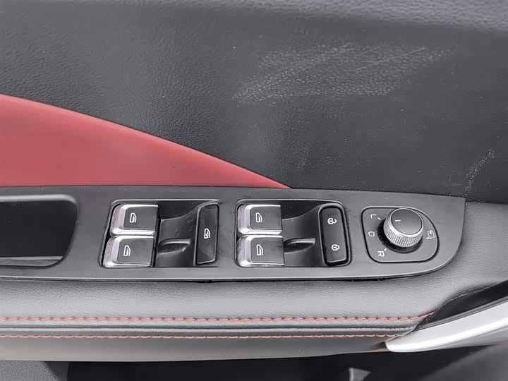 Geely Coolray 2020 2020款 改款 240T DCT猎手