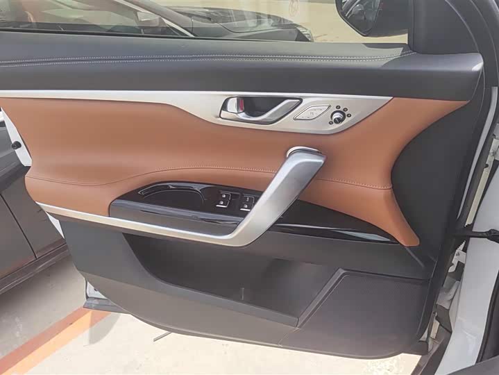 Changan CS95 2021 2021款 2.0T 四驱豪华型
