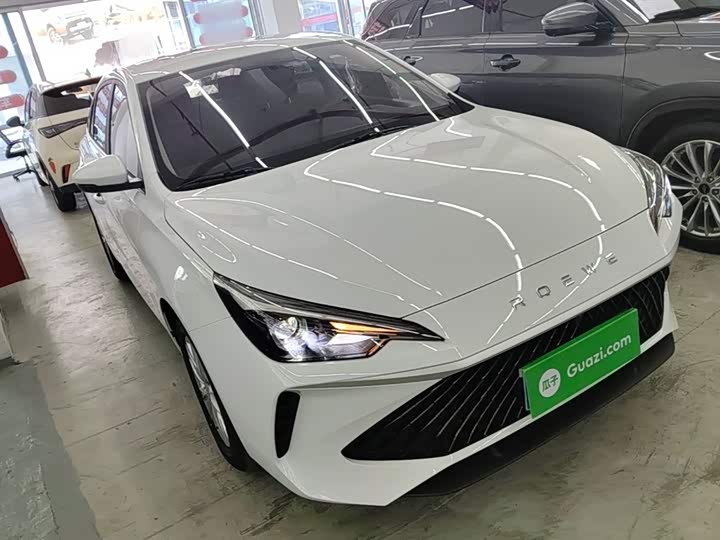 2026 Roewe i5