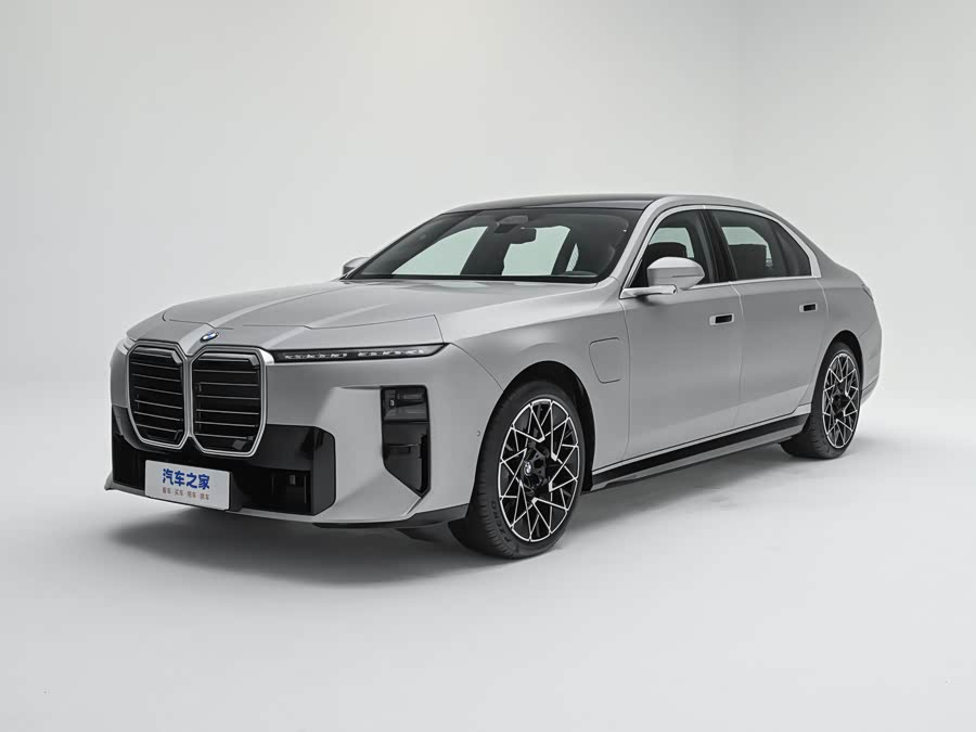 2027 BMW i7