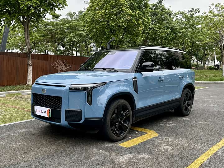2024 Rox (Polar Stone) 01