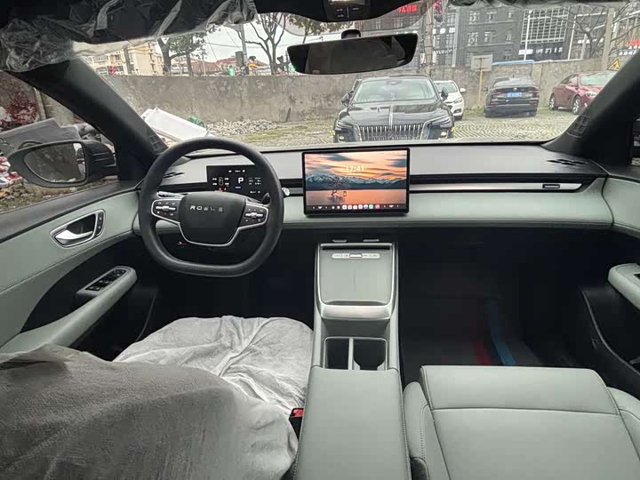 Roewe D6 2025 2025款 450km 优享版