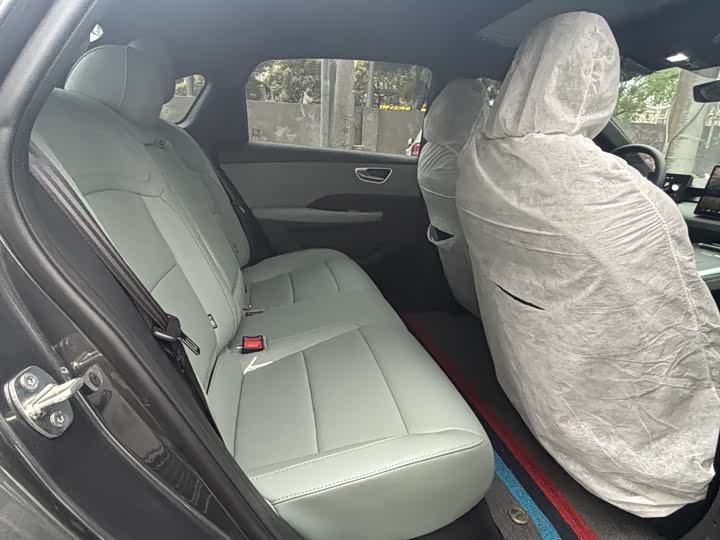 Roewe D6 2025 2025款 450km 优享版