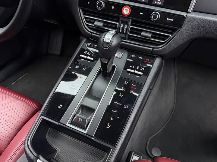 Фото 6 - Porsche Macan