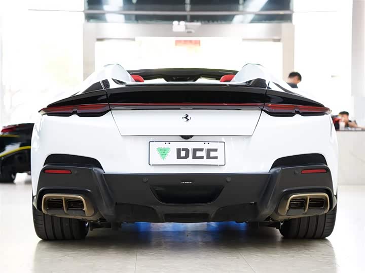 Ferrari 12Cilindri 2024 2024款 6.5L Spider