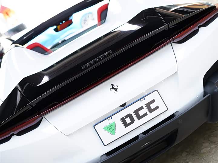 Ferrari 12Cilindri 2024 2024款 6.5L Spider