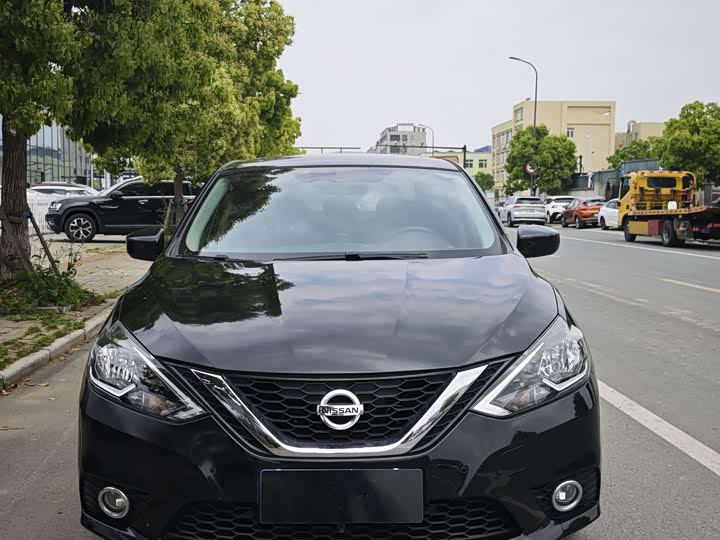 Zdjęcie 2 - Nissan Sylphy