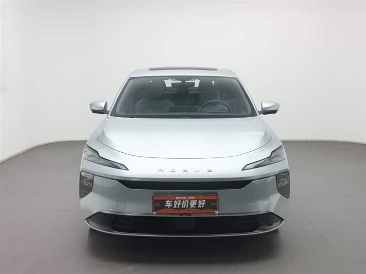 Roewe D6 2025 2025款 450km 尊享版
