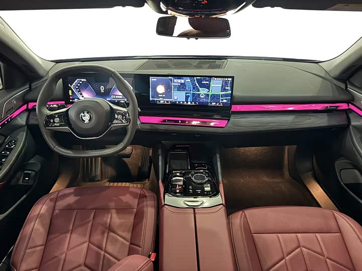 Фото 9 - BMW 5 Series