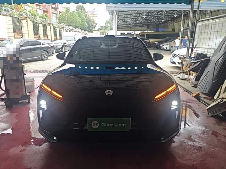 Фото 3 - Nio ET5T
