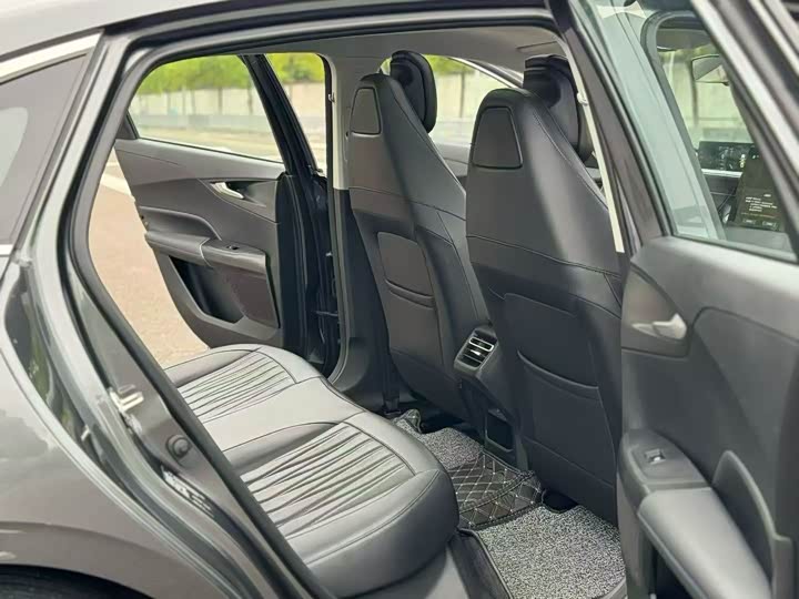 Zdjęcie 6 - Changan Eado Plus