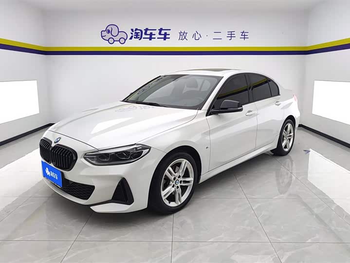 BMW 1 Series 2023 2023款 120i M运动曜夜版