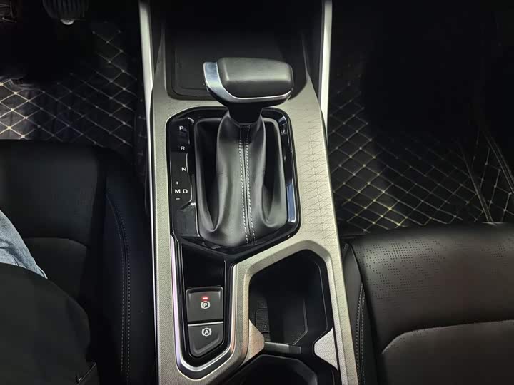 Photo 6 - Geely Emgrand