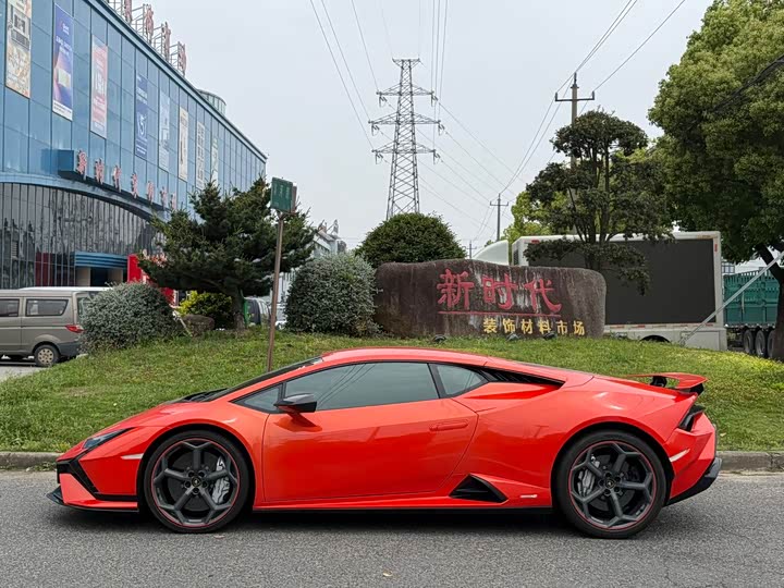 2023 Lamborghini Huracán