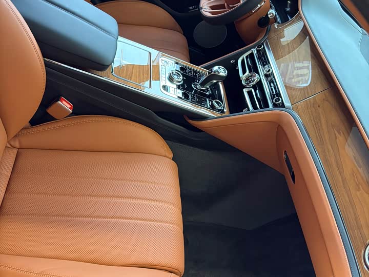 2026 Bentley Flying Spur Hybrid