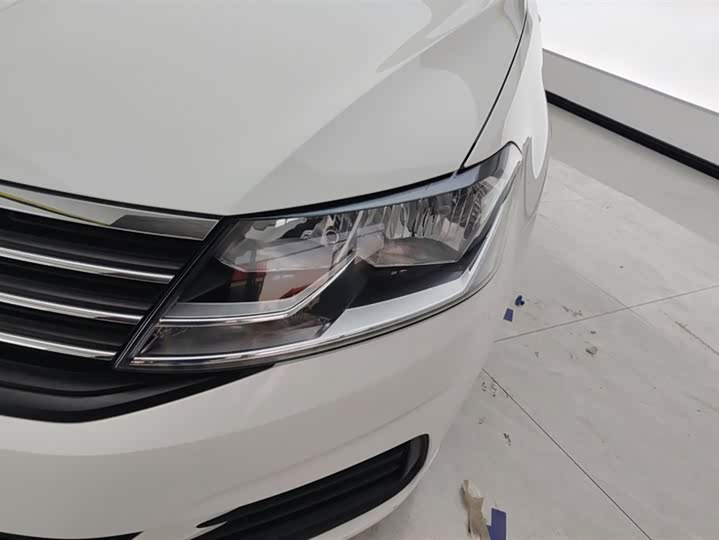 Фото 5 - Volkswagen Lavida
