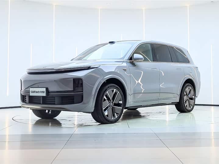2025 LiXiang L9