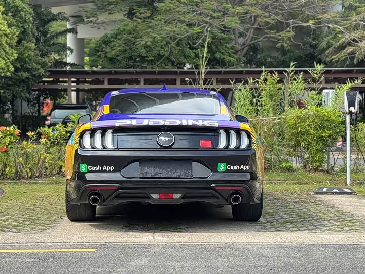 2021 Ford Mustang