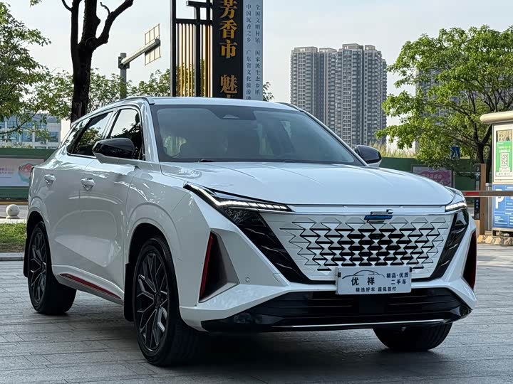 Changan Oshan Z6 2022 2022款 蓝鲸 1.5T DCT智领型