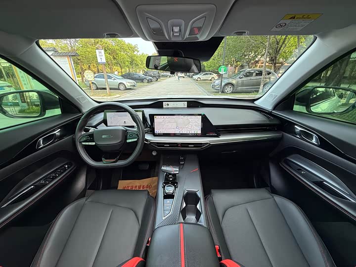 Changan Oshan Z6 2022 2022款 蓝鲸 1.5T DCT智领型