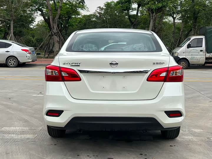 Nissan Sylphy 2026 2026款 经典 1.6L CVT舒畅版