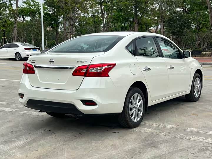 Nissan Sylphy 2026 2026款 经典 1.6L CVT舒畅版