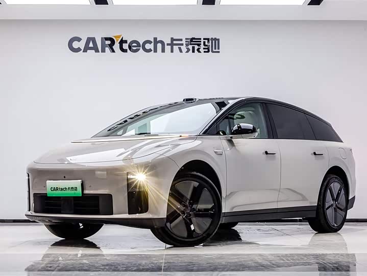 2025 LiXiang i6