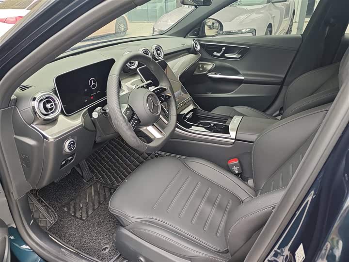 Фото 8 - Mercedes-Benz C-Class