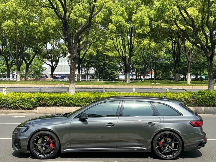 2024 Audi RS 4