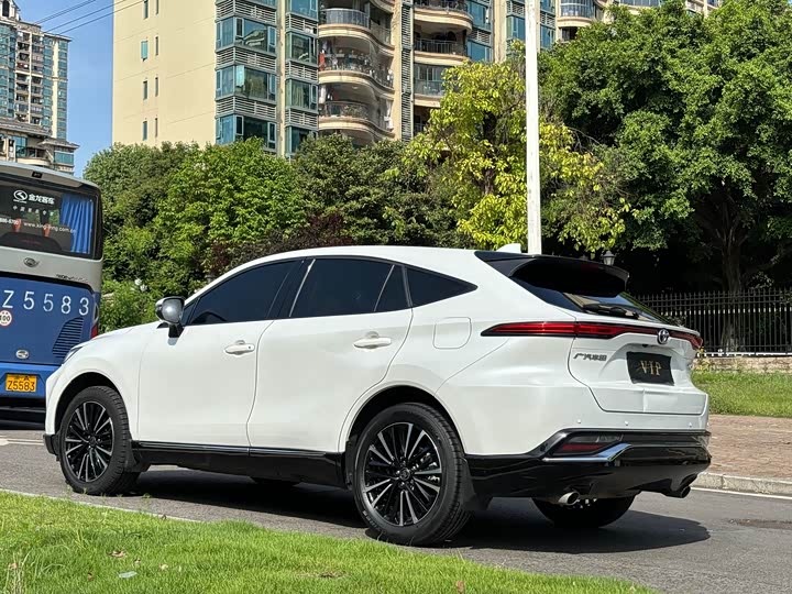 Toyota Venza 2023 2023款 2.0L CVT两驱尊贵版