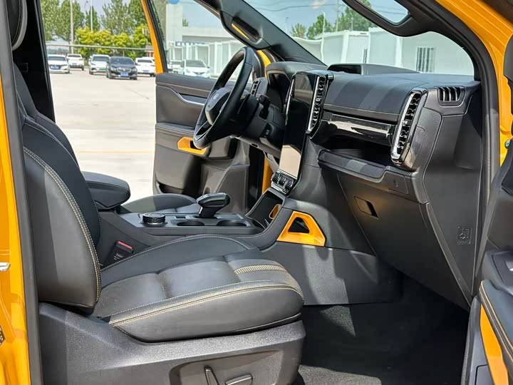 Ford Ranger 2023 2023款 野地四驱自动版 汽油