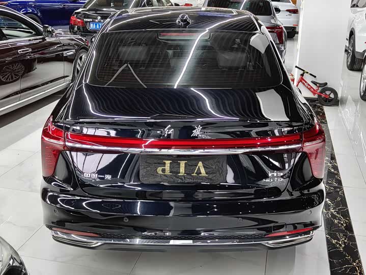Photo 6 - Hongqi H5