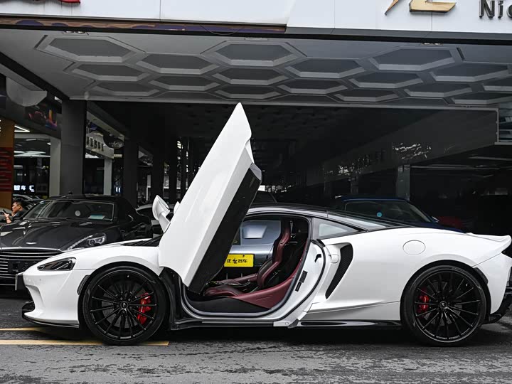 McLaren GT 2023 2023款 4.0T 标准型