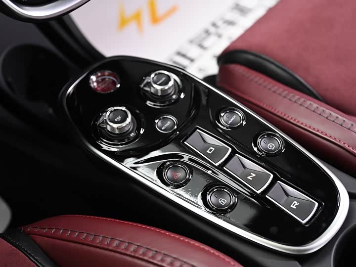 McLaren GT 2023 2023款 4.0T 标准型