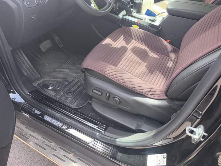 Chevrolet Blazer 2023 2023款 轻混 650T 型版