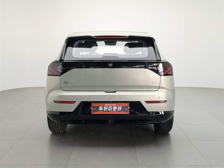 BAIC Arcfox T1 2025 2025款 425 PLUS