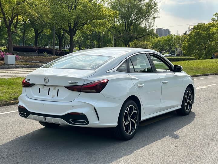 MG Motor 5 2026 2026款 300DTGI 全球旗舰MAX版